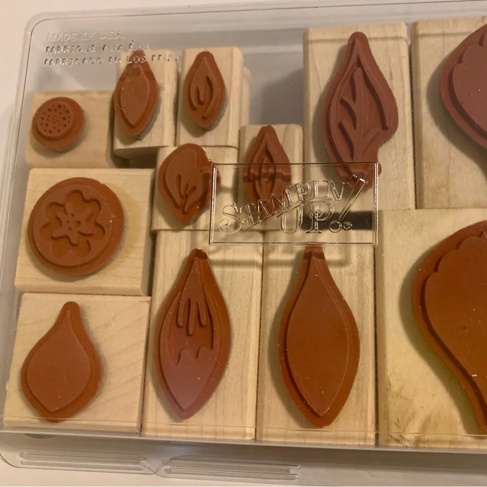 “Stamp n Up” 6 NEW Sets of 34 Red Rubber Wood Base stamps for Scrapbooking - Picture 2 of 16